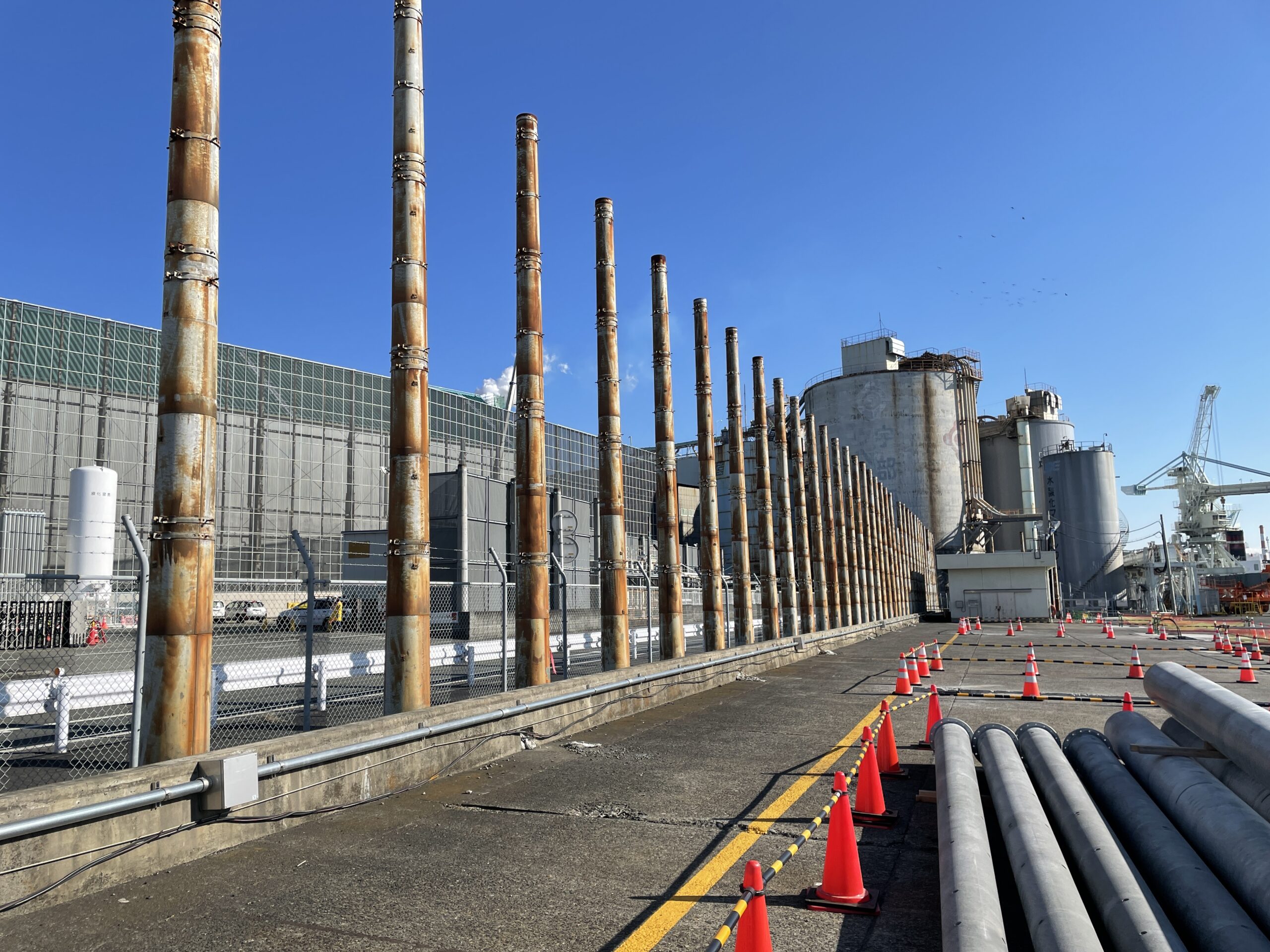 第33-W3721-01号]田子の浦港 機能施設修繕交換柱撤去工事